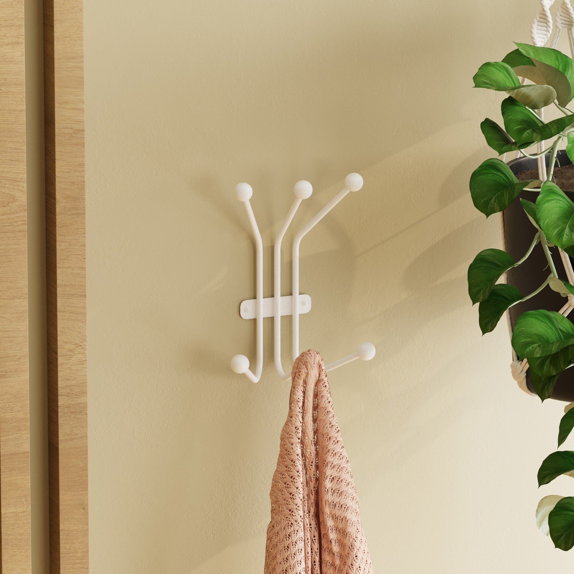 Crochet mural en métal Ant-B