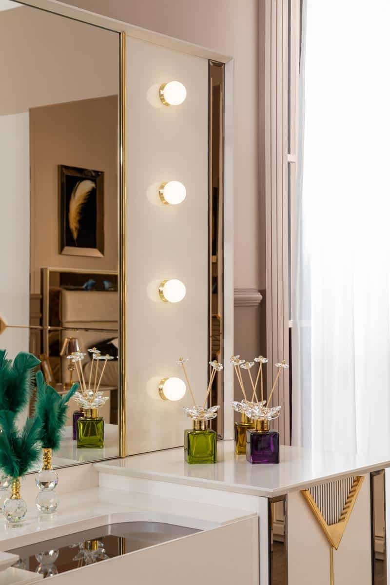 Coiffeuse Kontes avec miroir