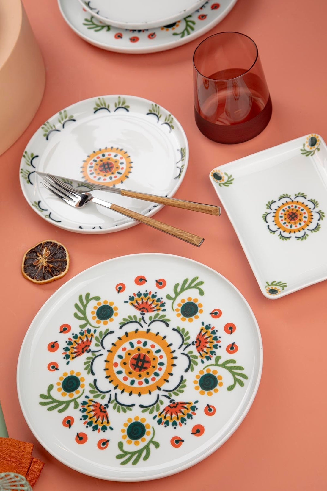 Dîner (18 pièces) NNMOD18Y6880716